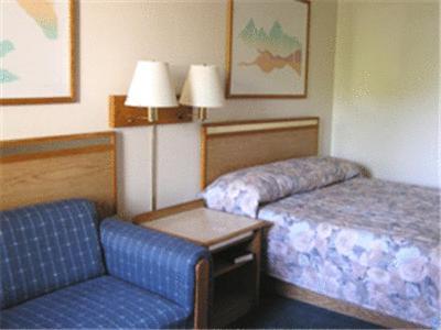 Colorado River Value Inn Bullhead City Chambre photo