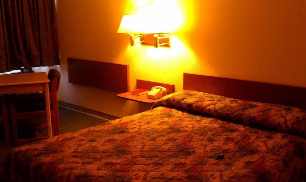 Colorado River Value Inn Bullhead City Extérieur photo